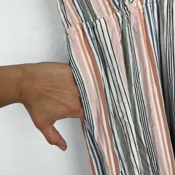 Saltwater Luxe Womens Striped Jumpsuit Sleeveless Wide Leg Pockets Size Medium - Picture 3 of 12